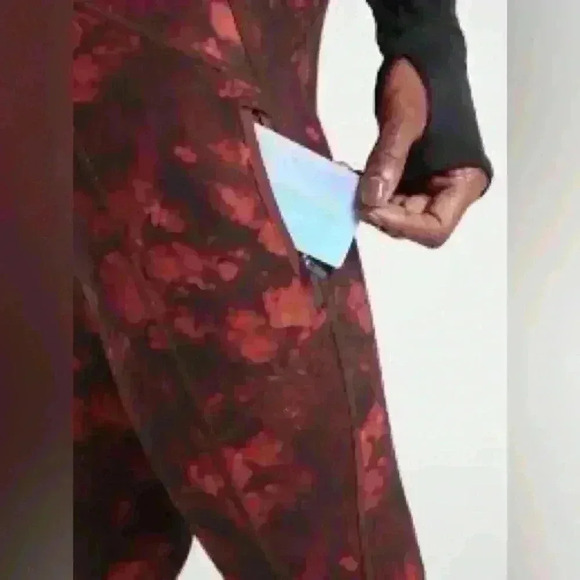 Athleta RAINIER PRINTED TIGHT size XS - Picture 3 of 13